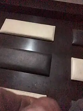 Elsolo2 online show from March 13, 2026, 5:56 am