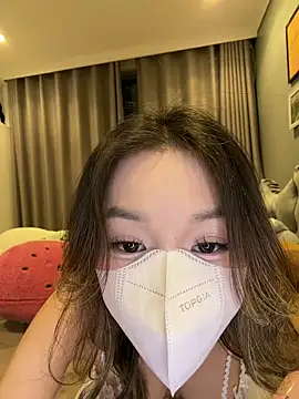 Snapshot of Mina-beo chatting on February 28, 2026, 3:33 pm Mina-beo online show from February 28, 2026, 3:33 pm