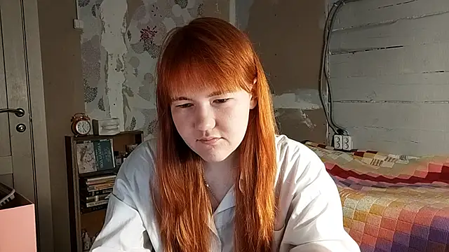 Snapshot of DinaFirebird chatting on March 27, 2026, 4:10 am DinaFirebird online show from March 27, 2026, 4:10 am