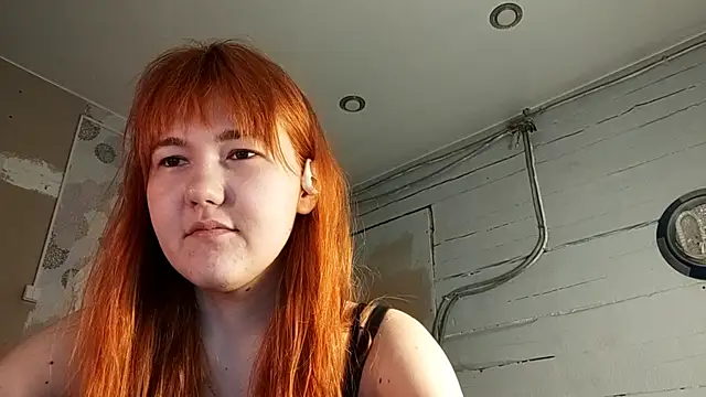 Snapshot of DinaFirebird chatting on March 22, 2026, 4:05 am DinaFirebird online show from March 22, 2026, 4:05 am