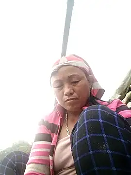 Snapshot of Lucie_Fuzk chatting on March 23, 2026, 10:37 am Lucie Fuzk online show from March 23, 2026, 10:37 am