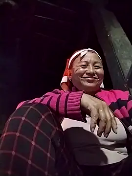 Snapshot of Lucie_Fuzk chatting on March 21, 2026, 11:03 am Lucie Fuzk online show from March 21, 2026, 11:03 am