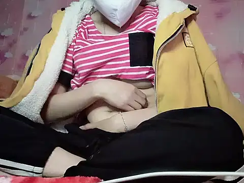 Angela203 online show from March 4, 2026, 5:04 am