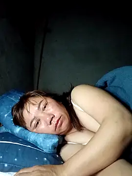 lyly sexx online show from March 29, 2026, 10:11 pm