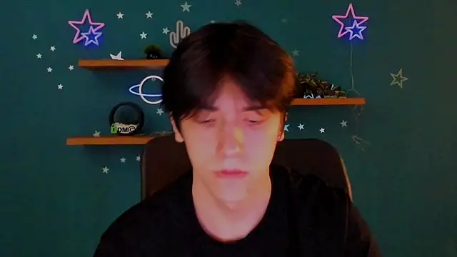 Snapshot of niko_vorn chatting on February 28, 2026, 10:04 am niko vorn online show from February 28, 2026, 10:04 am