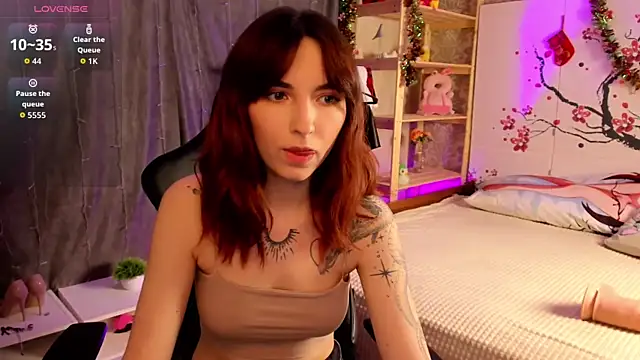 Snapshot of VittoriaNix chatting on March 5, 2026, 12:24 pm VittoriaNix online show from March 5, 2026, 12:24 pm