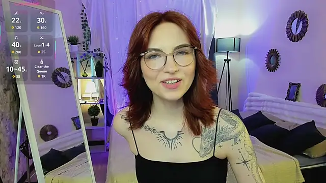 Snapshot of VittoriaNix chatting on April 3, 2026, 2:23 pm VittoriaNix online show from April 3, 2026, 2:23 pm