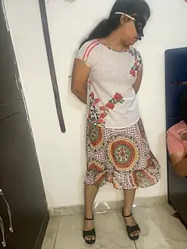 Snapshot of Dirty_pair chatting on March 28, 2026, 9:21 am Dirty pair online show from March 28, 2026, 9:21 am