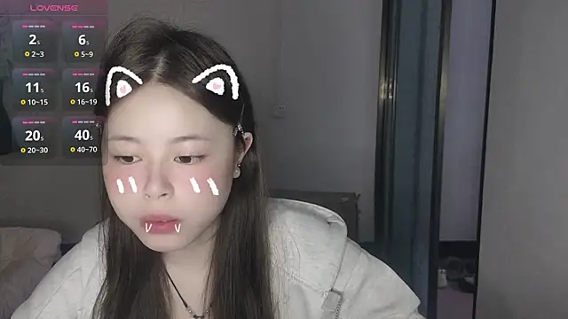 F-Yihao online show from April 9, 2026, 9:48 am