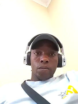 Marufu97 online show from February 27, 2026, 2:39 pm