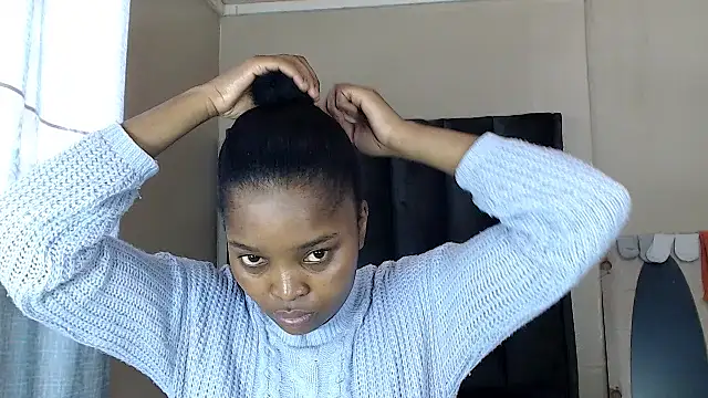 LexyDiana online show from April 24, 2026, 6:15 am