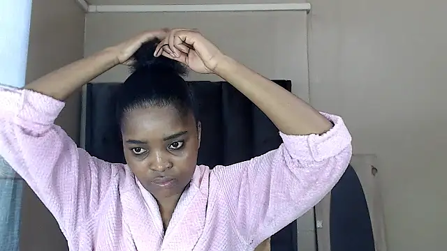 LexyDiana online show from May 28, 2026, 6:10 am