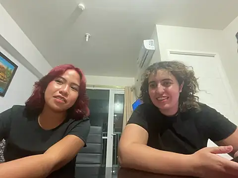 yassiestar online show from March 19, 2026, 4:18 pm