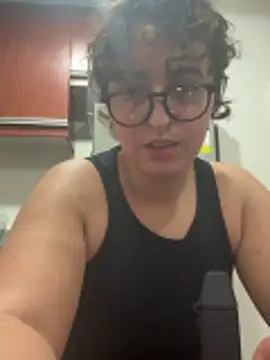 yassiestar online show from March 4, 2026, 5:21 pm