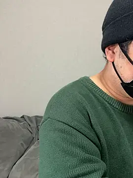 taro0410 online show from April 1, 2026, 2:24 am