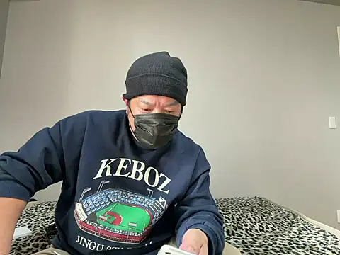 taro0410 online show from March 13, 2026, 3:55 am