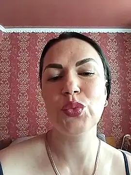 Snapshot of AmyLove471 chatting on July 13, 2026, 9:30 am AmyLove471 online show from July 13, 2026, 9:30 am