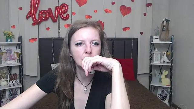 MeganPirs online show from April 22, 2026, 5:42 pm