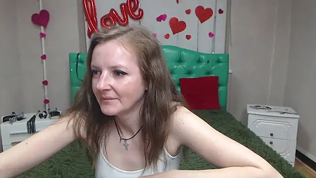 MeganPirs online show from May 19, 2026, 1:56 am