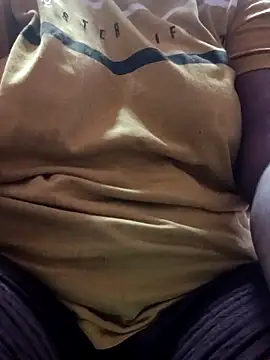 sexyladdupilla online show from April 1, 2026, 12:24 am