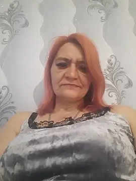 Belowa7364 online show from May 11, 2026, 4:04 pm