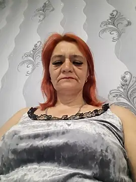 Belowa7364 online show from May 7, 2026, 6:11 pm