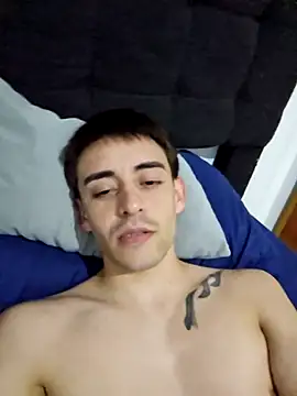 Snapshot of gastontwink chatting on April 15, 2026, 4:29 am gastontwink online show from April 15, 2026, 4:29 am