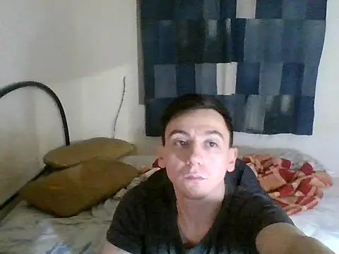 Snapshot of baddboy19 chatting on May 2, 2026, 3:23 am baddboy19 online show from May 2, 2026, 3:23 am