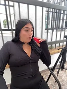 GeorgiaPink  online show from March 25, 2026, 9:03 pm