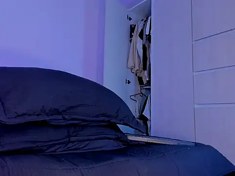 Snapshot of THADEO_KING2 chatting on March 7, 2026, 2:07 am THADEO KING2 online show from March 7, 2026, 2:07 am