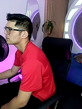 ritzabeth daniel online show from March 22, 2026, 2:37 am