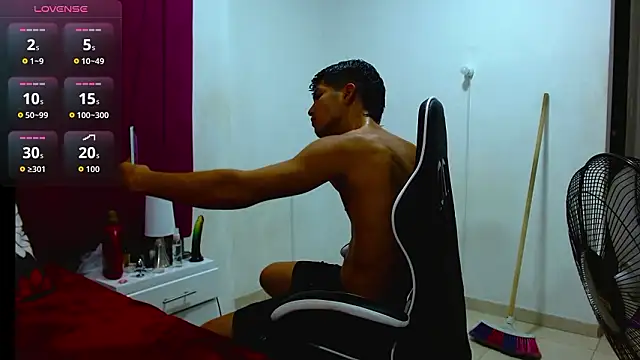 Snapshot of pipe_hot04 chatting on March 8, 2026, 7:11 am pipe hot04 online show from March 8, 2026, 7:11 am