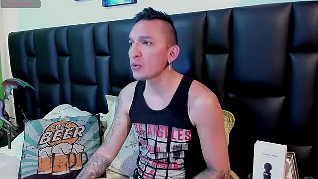 Mike Waters online show from April 9, 2026, 10:16 pm