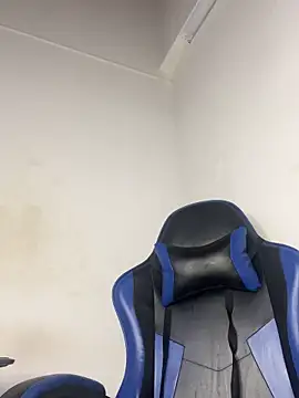 Snapshot of Maddie_7 chatting on March 27, 2026, 2:42 am Maddie 7 online show from March 27, 2026, 2:42 am