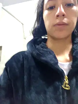 Snapshot of SAMY_AND_ARI chatting on April 10, 2026, 10:11 am SAMY AND ARI online show from April 10, 2026, 10:11 am