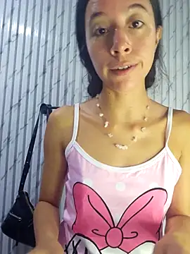 Snapshot of SAMY_AND_ARI chatting on April 15, 2026, 10:10 am SAMY AND ARI online show from April 15, 2026, 10:10 am