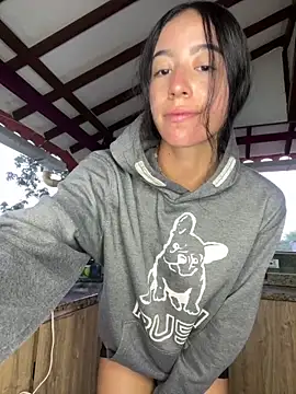 Snapshot of SAMY_AND_ARI chatting on March 26, 2026, 11:19 am SAMY AND ARI online show from March 26, 2026, 11:19 am