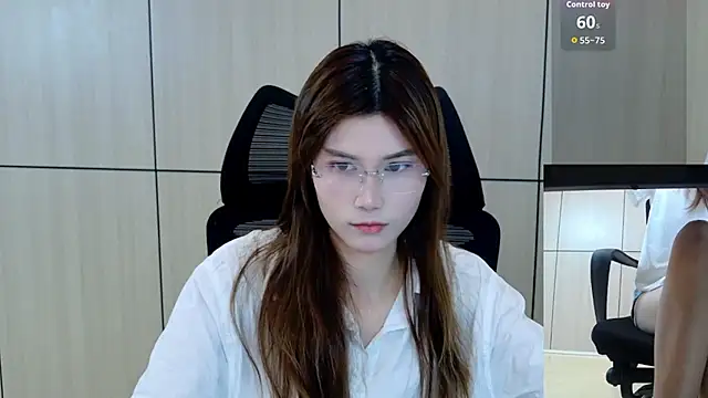 zhen-68 online show from July 14, 2026, 6:51 am