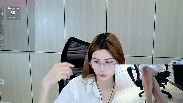 zhen-68 online show from April 22, 2026, 1:12 am