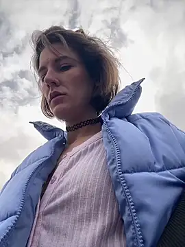 Kamorana online show from March 3, 2026, 10:00 am