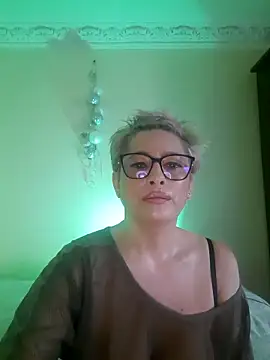 Snapshot of LunaBlaise chatting on March 23, 2026, 8:36 am LunaBlaise online show from March 23, 2026, 8:36 am