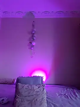 Snapshot of LunaBlaise chatting on May 30, 2026, 11:27 am LunaBlaise online show from May 30, 2026, 11:27 am