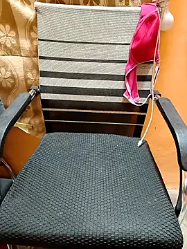 mishti sharma20 online show from April 4, 2026, 7:20 pm