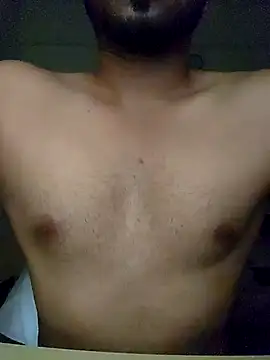 Snapshot of Kingruler10 chatting on April 16, 2026, 11:33 am Kingruler10 online show from April 16, 2026, 11:33 am