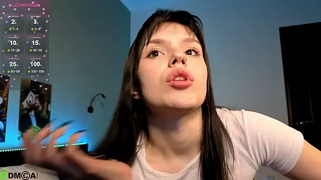 JanetCensley online show from April 30, 2026, 8:57 pm