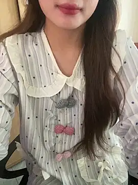 Xoai-cute online show from May 26, 2026, 3:04 am