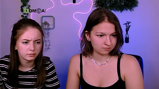 Snapshot of chloe_ley chatting on July 28, 2026, 4:39 pm chloe ley online show from July 28, 2026, 4:39 pm