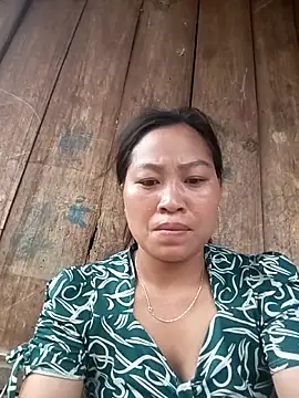 Mizu-hotshow online show from May 27, 2026, 8:43 am