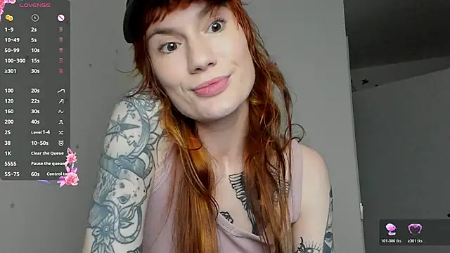 Angie CandyCat online show from June 17, 2026, 4:17 pm