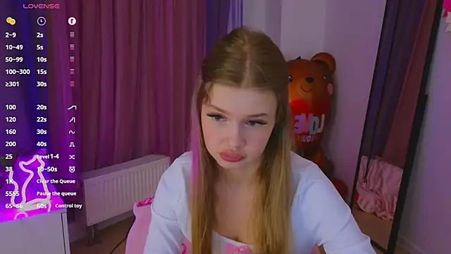 belrinaa online show from April 8, 2026, 8:54 pm